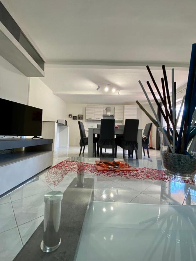 Sofi House-Appartamento In Villa Con Piscina 스카파티 외부 사진